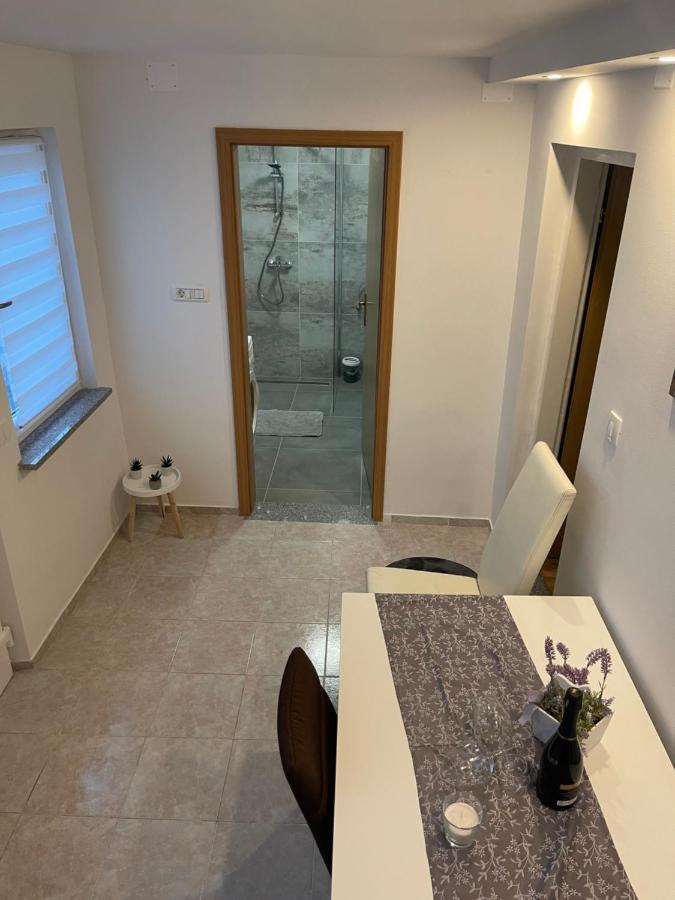 Apartma Lavanda コペル エクステリア 写真